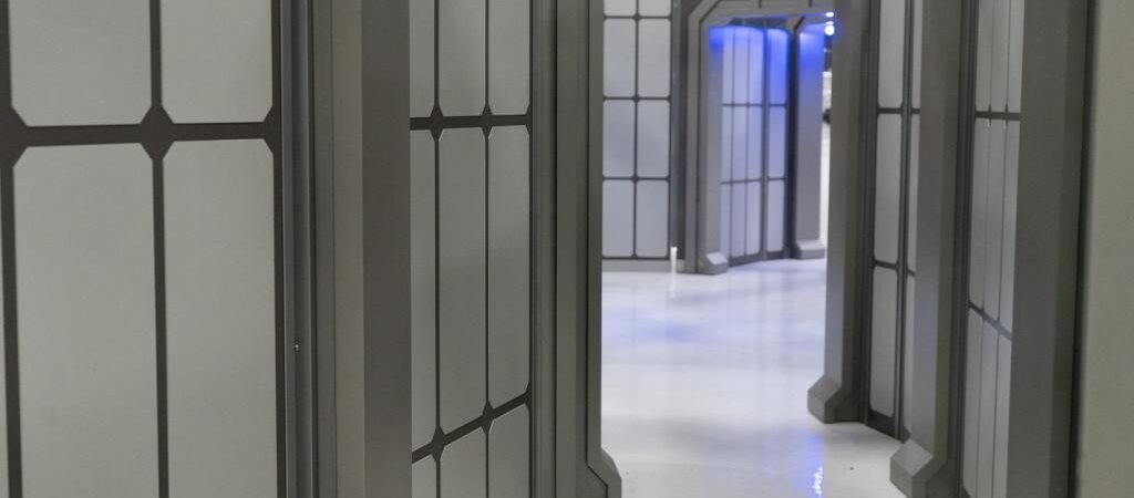 AI 시대 디자인 사고의 미래: 디자이너 역량 재정의와 생존 전략