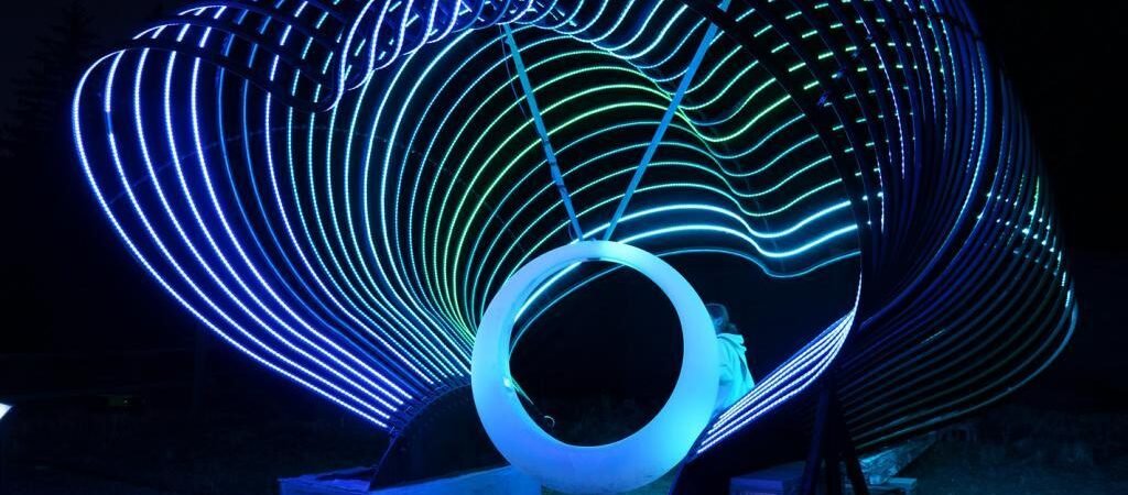 AI 시대 디자이너: 직관과 AI 융합으로 초인간적 디자인 사고 구현하기